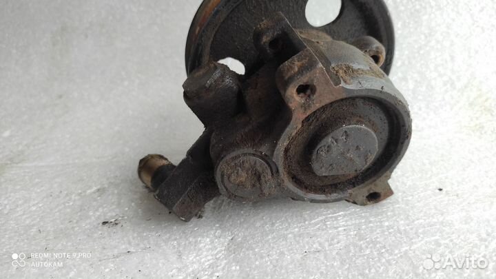 Насос гидроусилителя руля Ford Mondeo 2