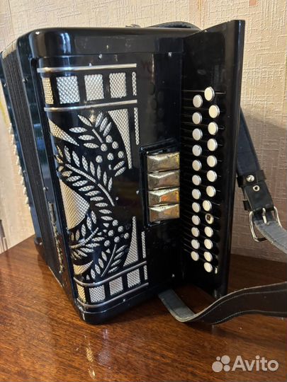 Гармонь тульская