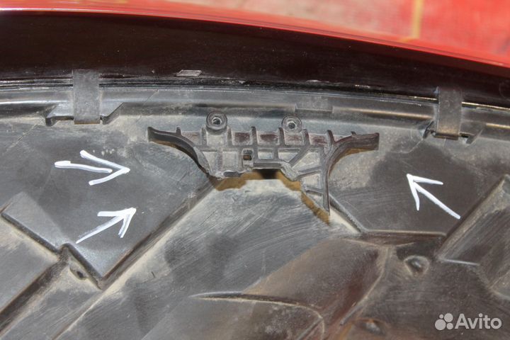 Фара левая Audi A4/RS4