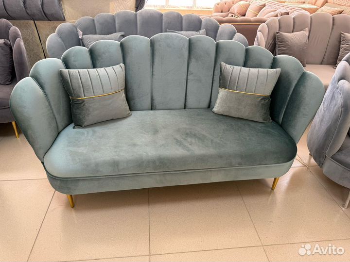 Диван банкетка