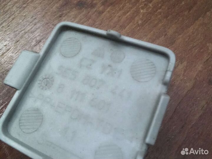 Крышка буксировочного крюка Octavia A7 2013-2016