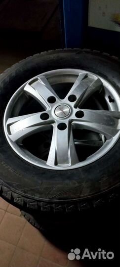 Bridgestone Blizzak DM-V3 285/60 R18 116R