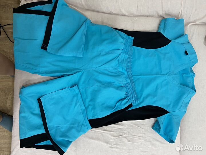 Медицинский костюм женский