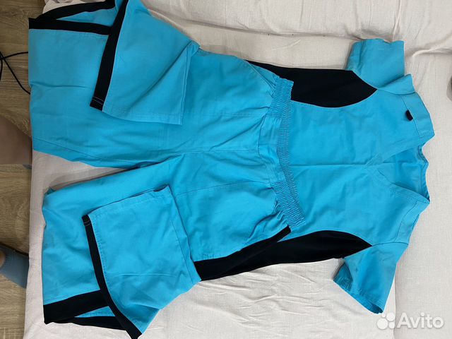 Медицинский костюм женский