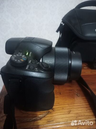 Продам фотоаппарат sony cyber-shot DSC-HX 300
