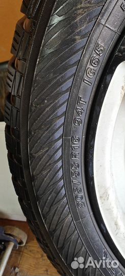 Yokohama Ice Guard IG65 205/55 R16 94T