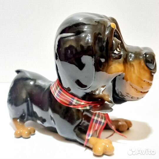 Великобритания. Статуэтка собаки ротвейлер