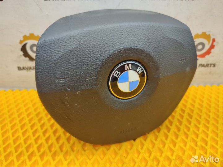 Накладка на руль Bmw 7 F01 3.0 N54 2009