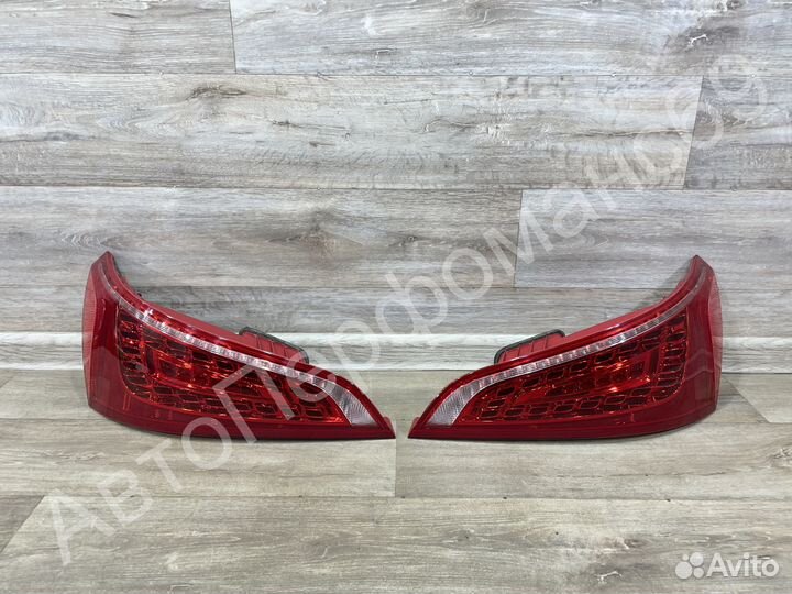 Фонарь задний левый правый Audi Q5 (2008-2012)