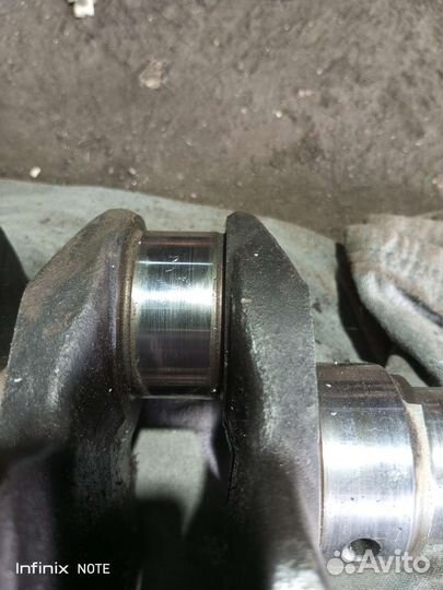 Коленвал с двигателя 4s на 52