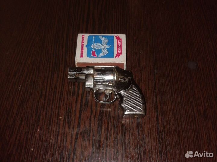 Зажигалка пистолет