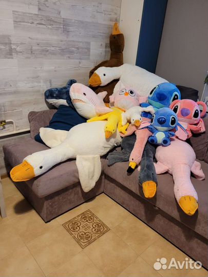 Гусь, Стич, фламинго, совушка, акулы