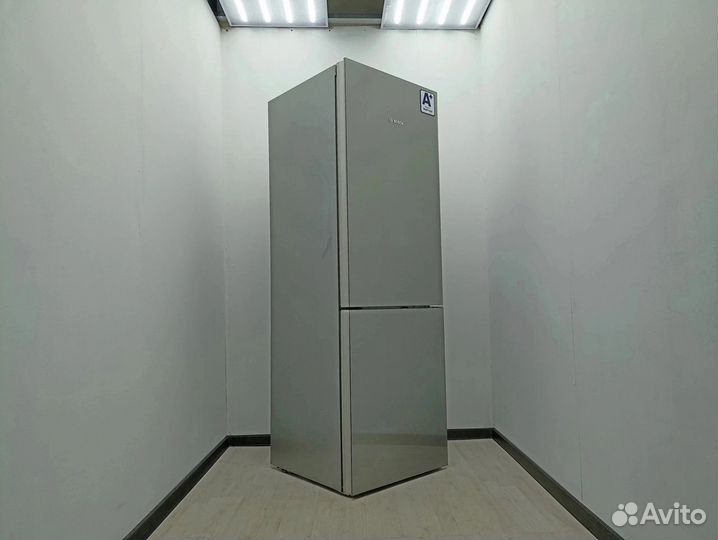 Холодильник бу Bosch как новый на гарантии