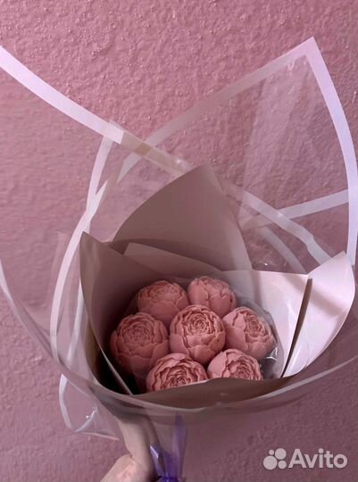 Сладкий подарок девушке