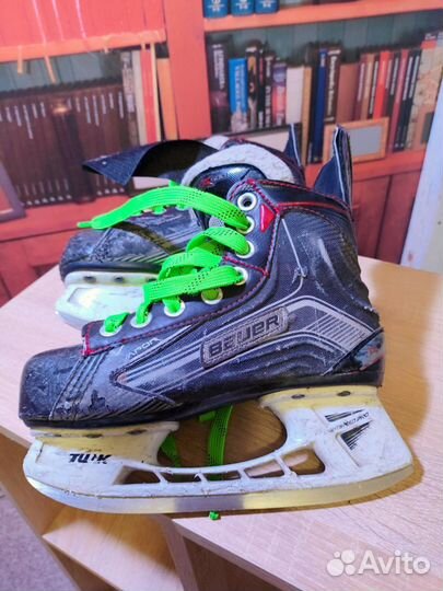 Хоккейные коньки bauer