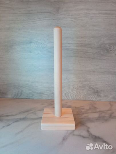 Диспенсер для бумажных полотенец