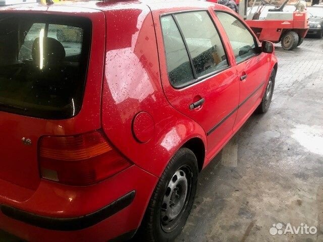 Разбор на запчасти Volkswagen Golf 4 1997-2005