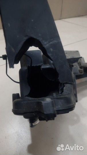 Фара противотуманная правая Lexus LX