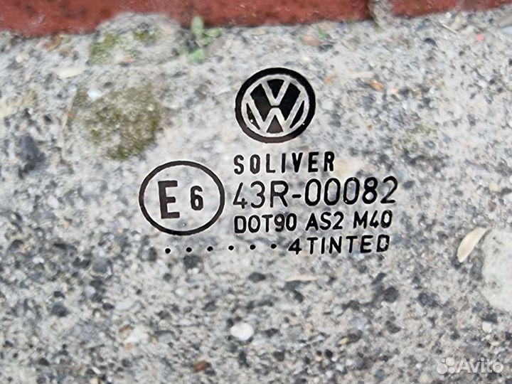 Стекло передней левой двери Пассат Б-5 +