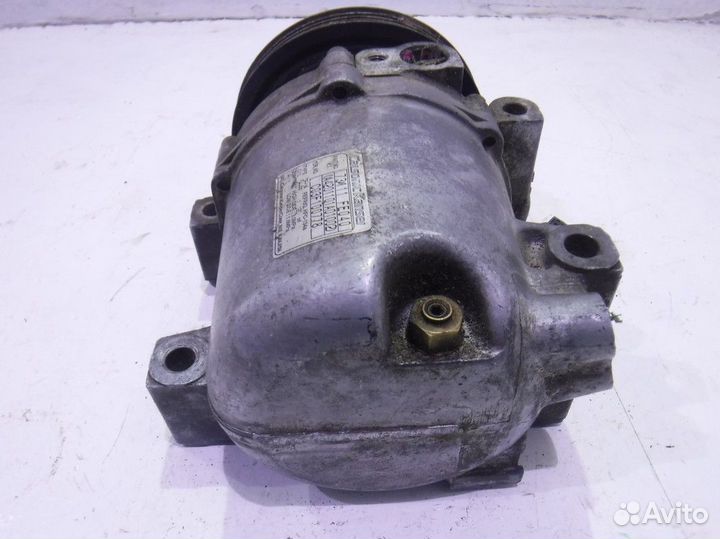 Компрессор кондиционера 73111FE040