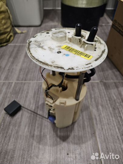 Топливный модуль Toyota sequoia/tundra 77020-0C082