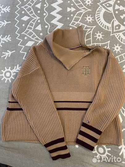 Свитер женский Tommy Hilfiger S