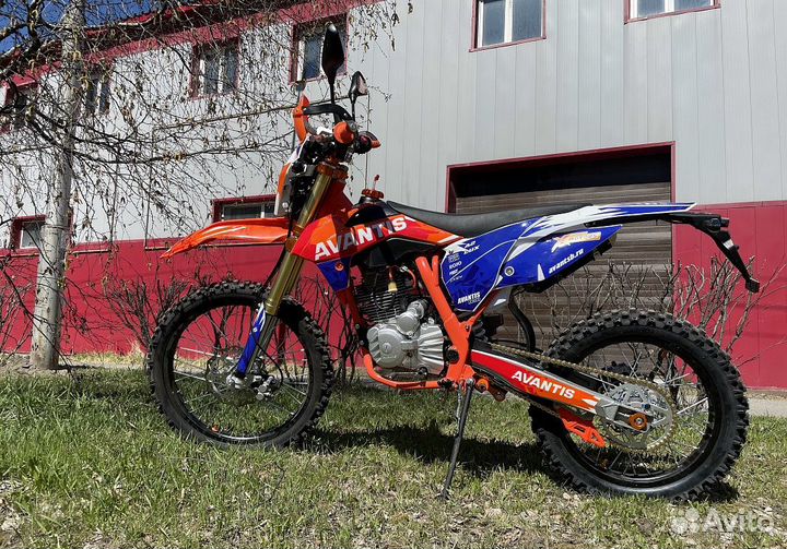 Мотоцикл Avantis A2 LUX (172FMM) PRO sport птс