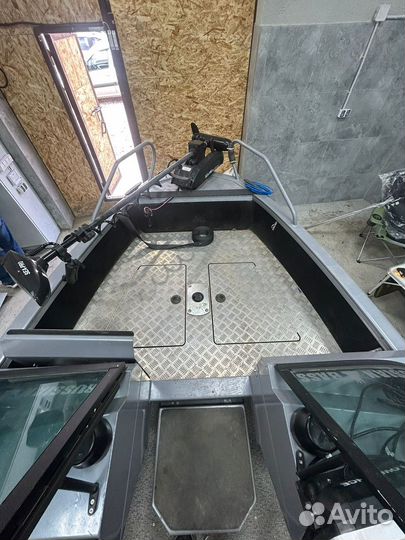 Волжанка 46 Fish+мотор Ямаха F50FET