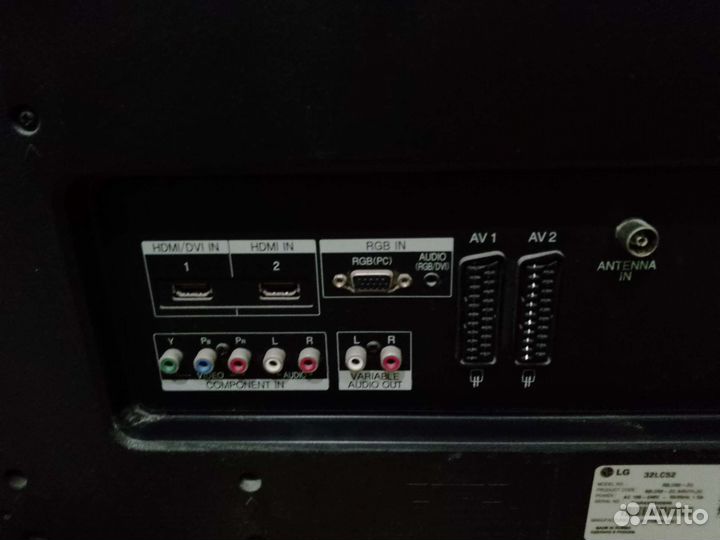 Телевизор LG 32LC52