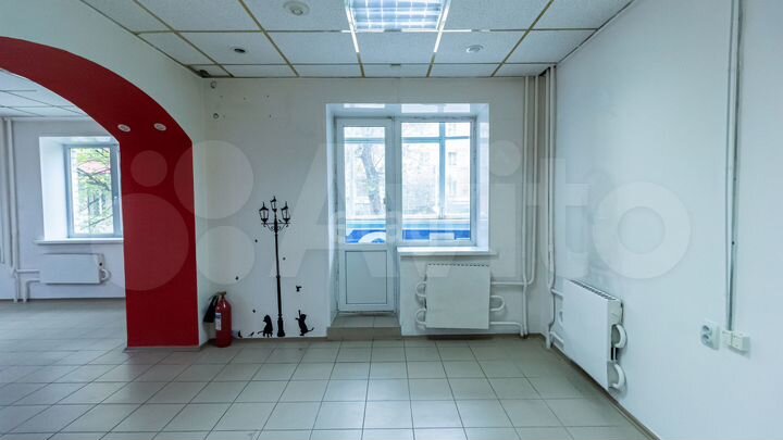 Продам помещение свободного назначения, 97.6 м²