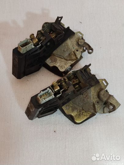 Замок задней правой двери bmw 5 e39