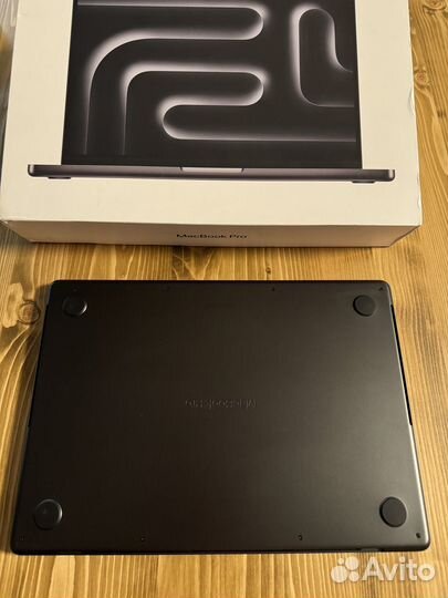 Macbook Pro 14 2023 M3 Max 18GB 512GB Black Идеал
