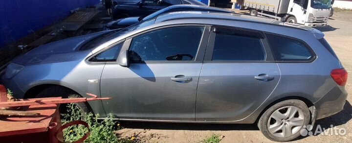 Opel Astra 1.4 AT, 2011, 88 000 км