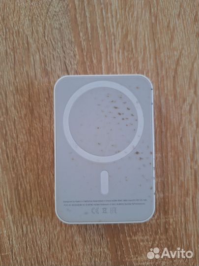 Чехол и аккумулятор магнитный для iPhone 10