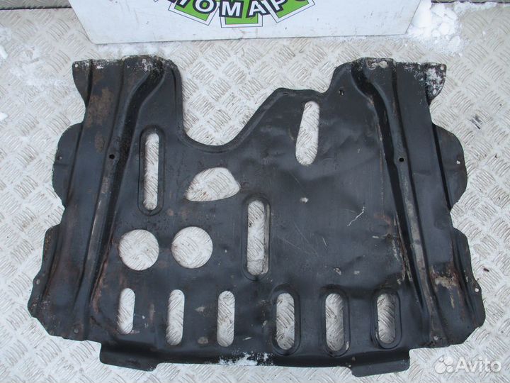 Защита двигателя Renault Symbol 1.4 2007г