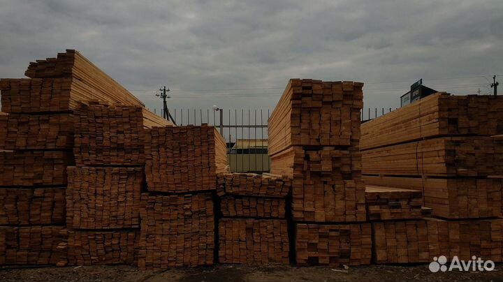 Доски из сосны, прочные и долговечные