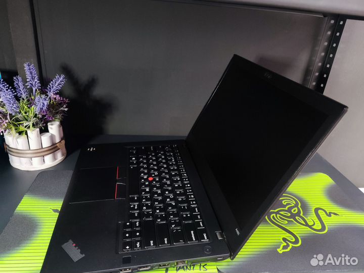 Lenovo thinkpad A485