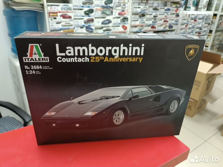 3684ит Lamborghini Countach 1:24 Italeri Сборная