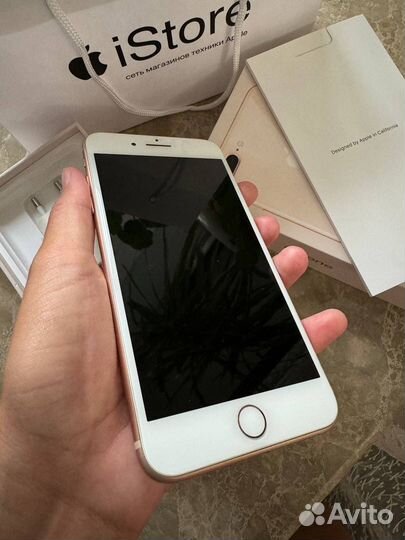 iPhone 8 Plus, 256 ГБ