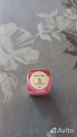 Помада Estee Lauder Pure Color