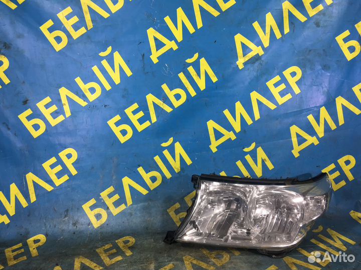 Передняя левая фара Toyota Land Cruiser 200