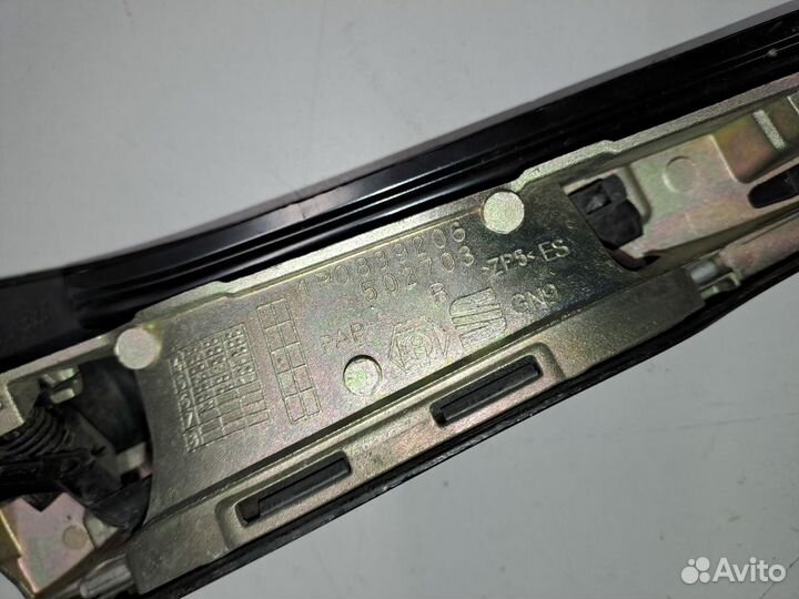 Ручка двери нaружная задняя правая Seat Leon 1P1 2005-2013