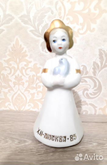 Фарфоровые статуэтки Дулево Катюша