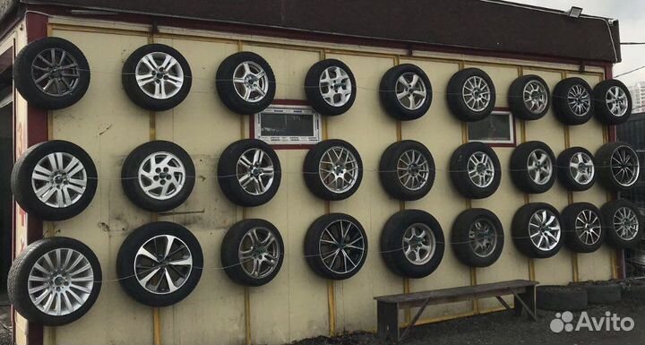 Pirelli Ice Zero 205/60 R16