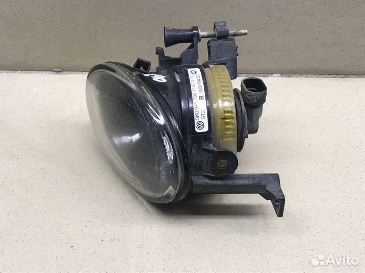 Фара противотуманная правая Tiguan 2011-2016