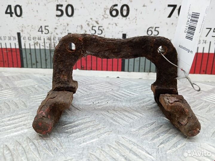 Скоба суппорта для Audi A3 8L