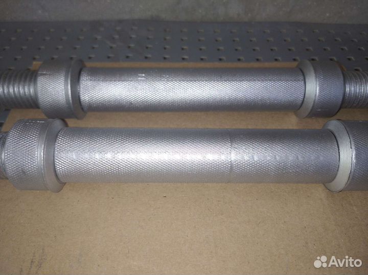 Грифы для гантелей 42 см 23,5мм цена за пару