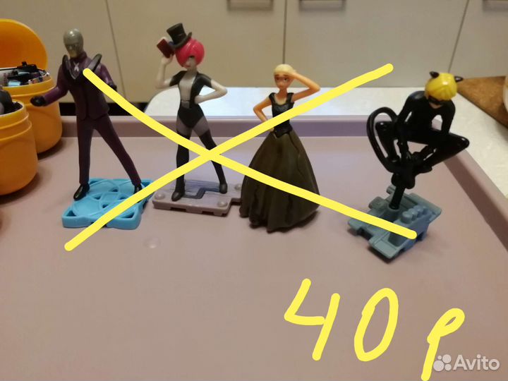 Игрушки Киндер