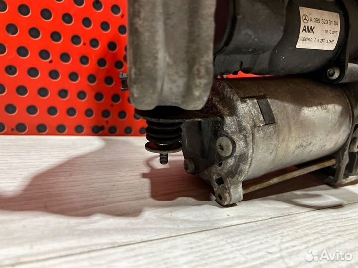 Компрессор пневмоподвески Mercedes-Benz S W222 656