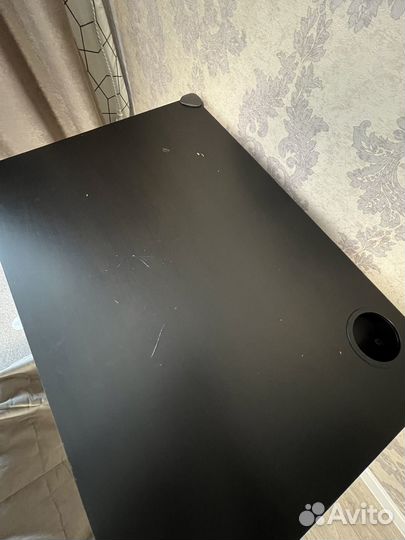 Компьютерный стол IKEA